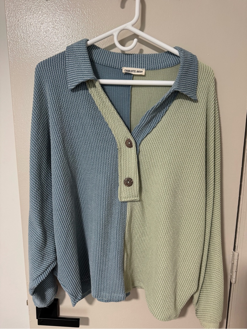 Charlotte Avery Two-Tone Blue & Sage Knit Shirt